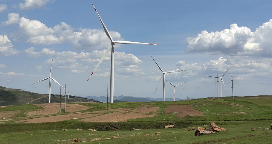 1748762347099034068.jpg 新能源_副本.jpg